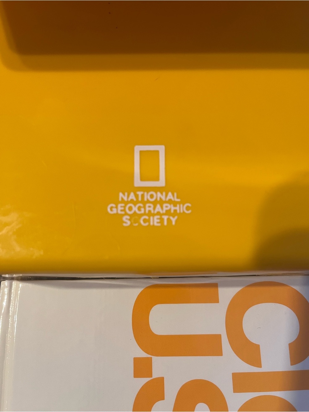 National Geographic Yellow Desk Caddy with Logo - Picture 3 of 8